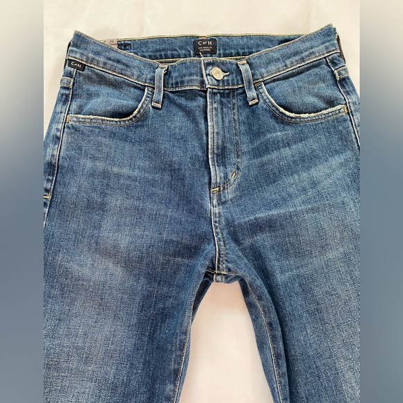 Drew Flounce! - Picture 3 of 7